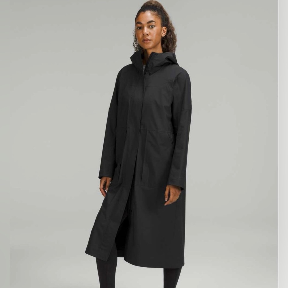 Lululemon Rain Rebel Jacket Long size 6